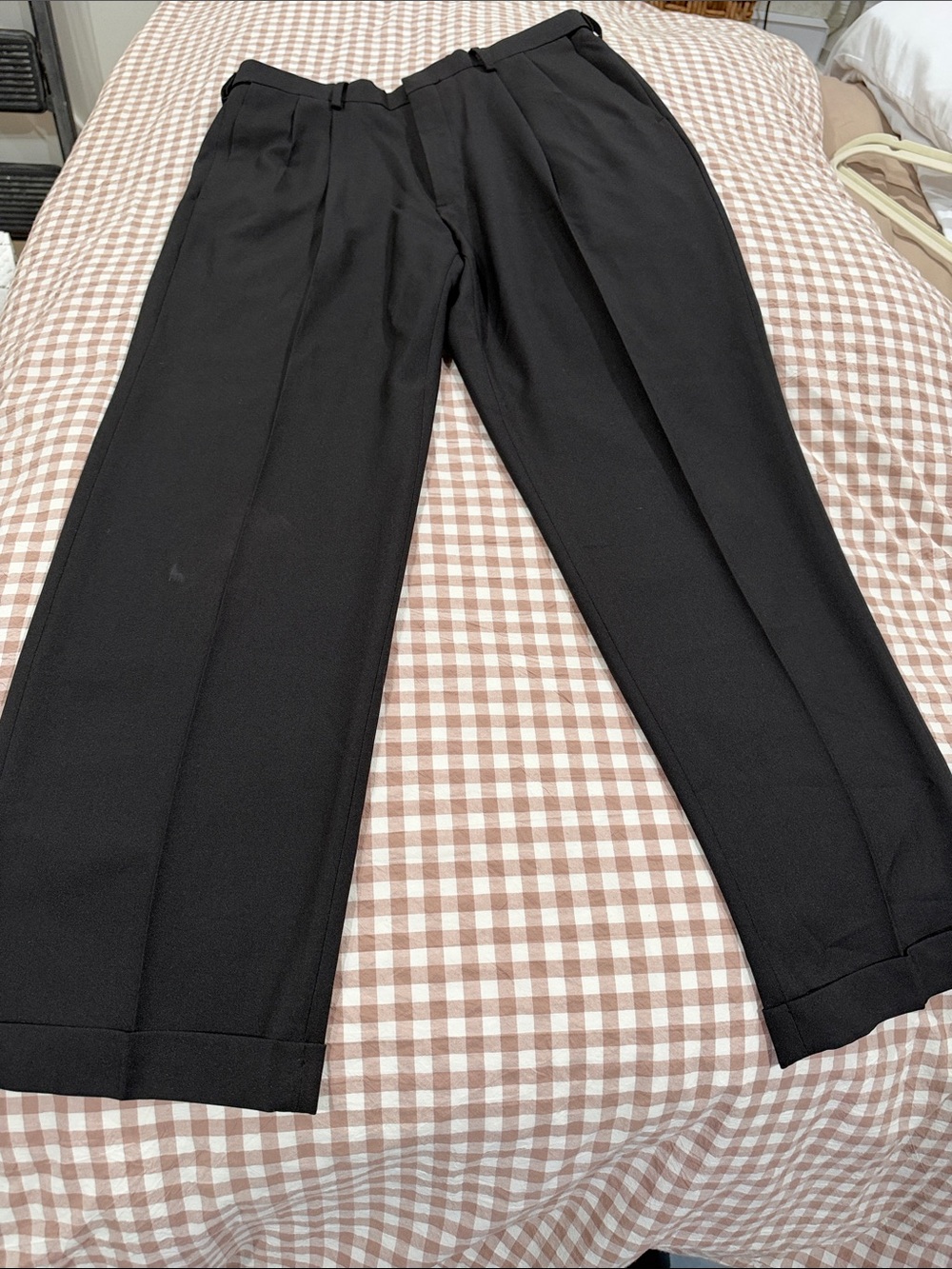 Haggar Black Men’s Pleated Dress Pants